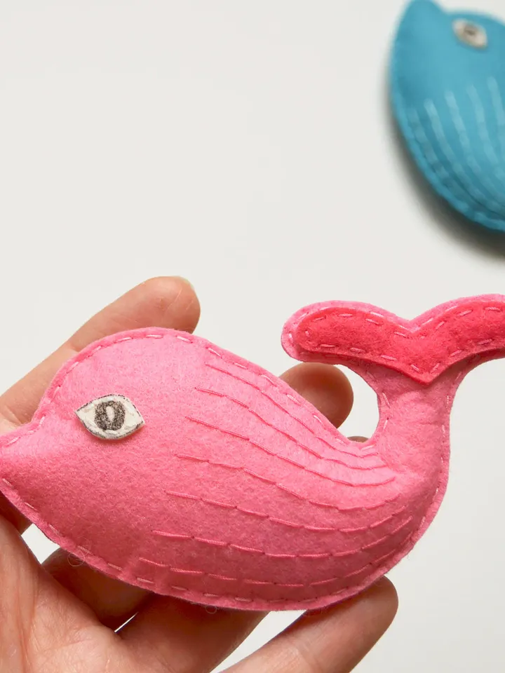 Catnip cat toys dolphin, fish cat toys