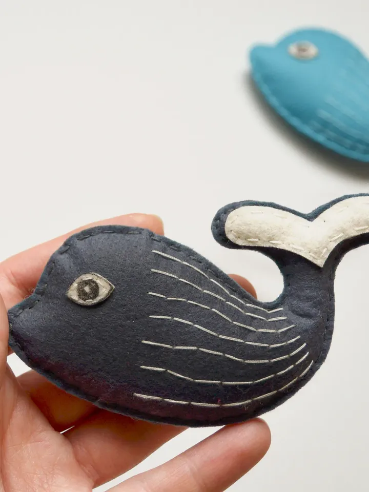 Catnip cat toys dolphin, fish cat toys