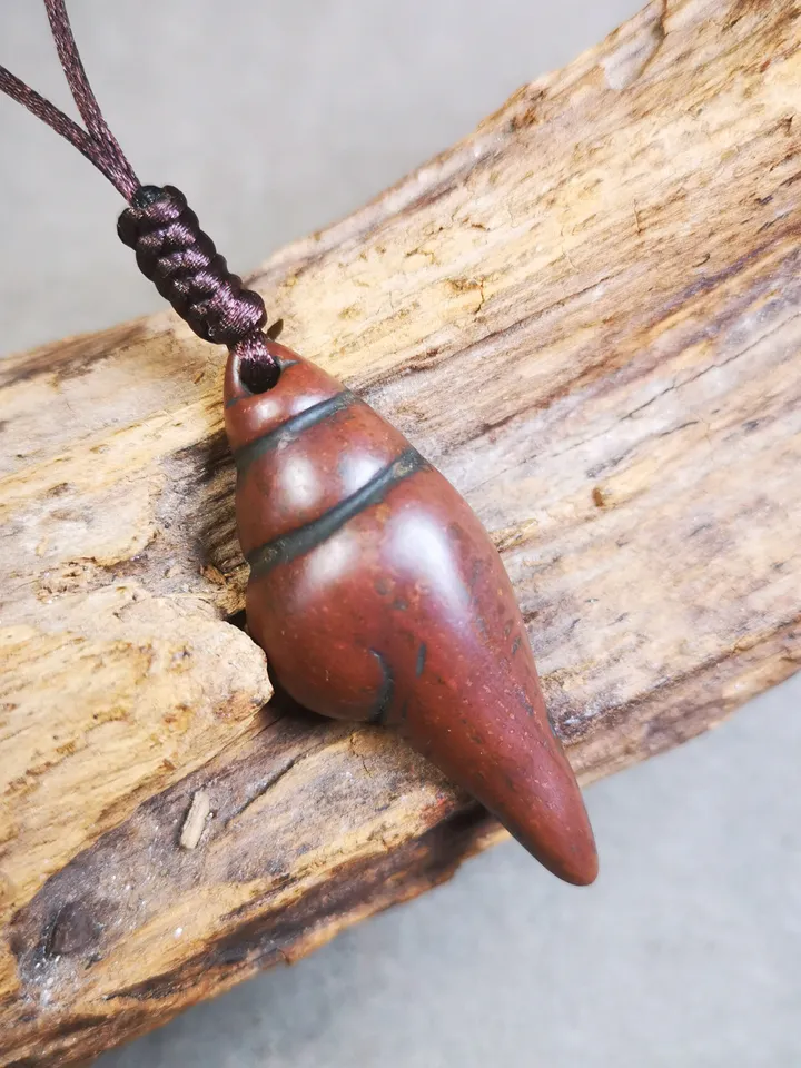 Gandhanra Acient Shankha(Divine Conch) Badge,Tibetan Buddhist Protective Amulet Pendant,Made of Lima Brass