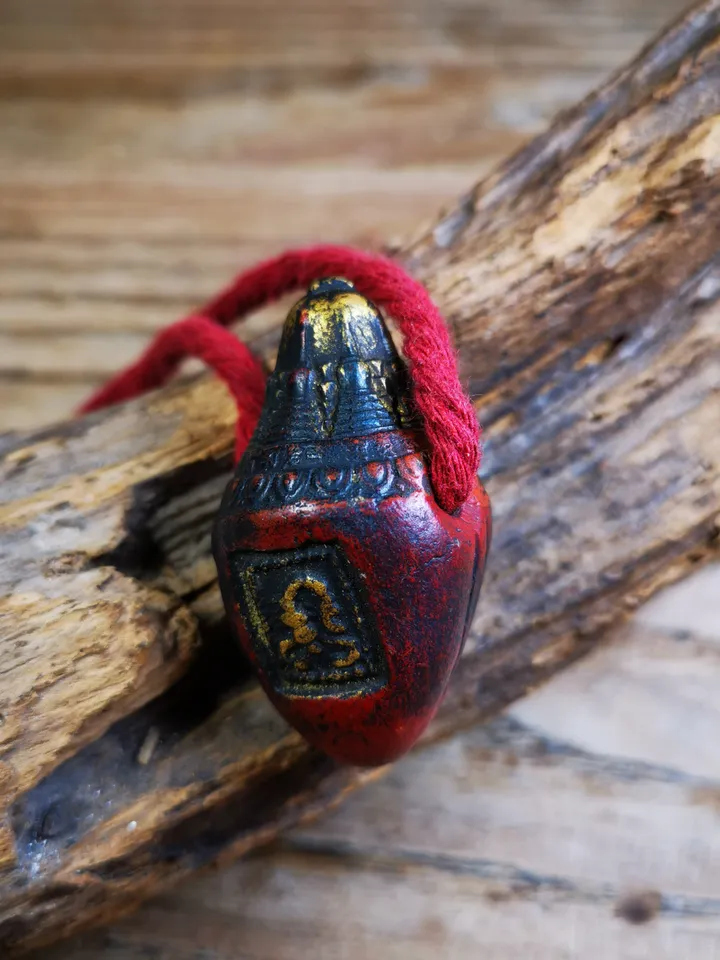 Gandhanra Old Tibetan Niang La Tsa Tsa Statue,Stupa Amulet,Pagoda Pendant,with Scorpion Stamp,Small Size 48mm,50 Years Old