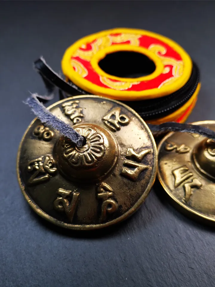 Gandhanra 6.5cm Tibetan Cymbals,Tingsha Bell,Buddhism Ritual Implement,Handmade in Nepal,Om Mani Padme Hum Mantra