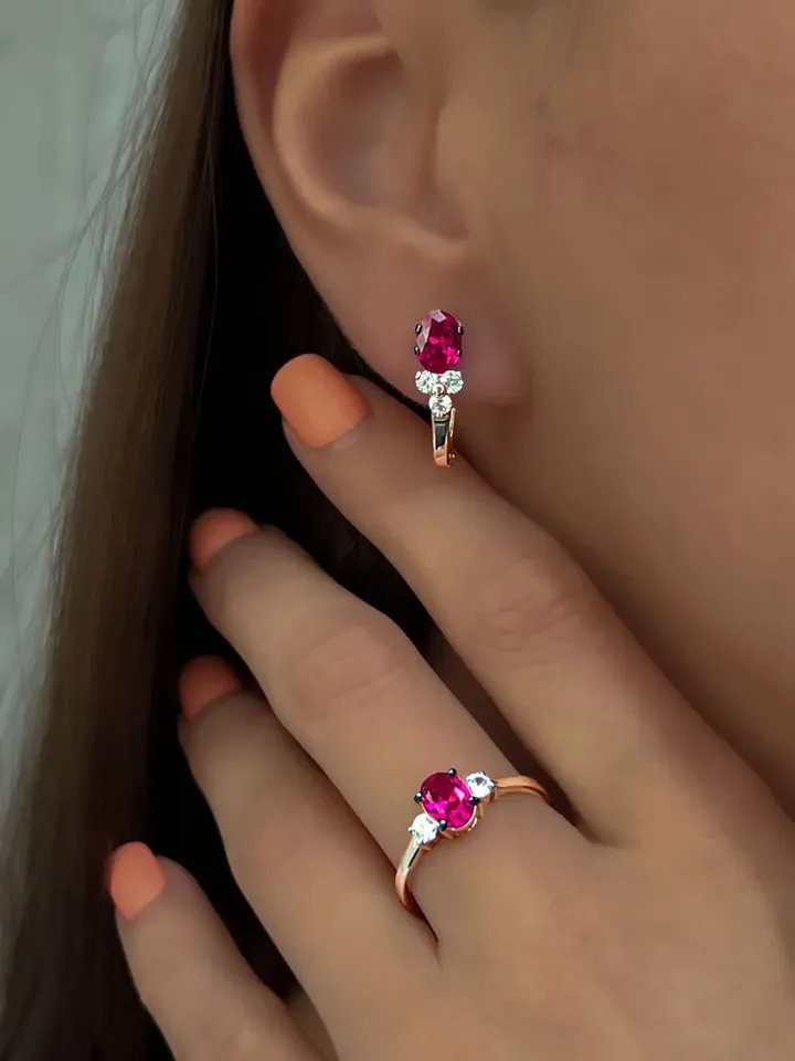 Earrings Silver gold plated 925 assay value with corundum ruby