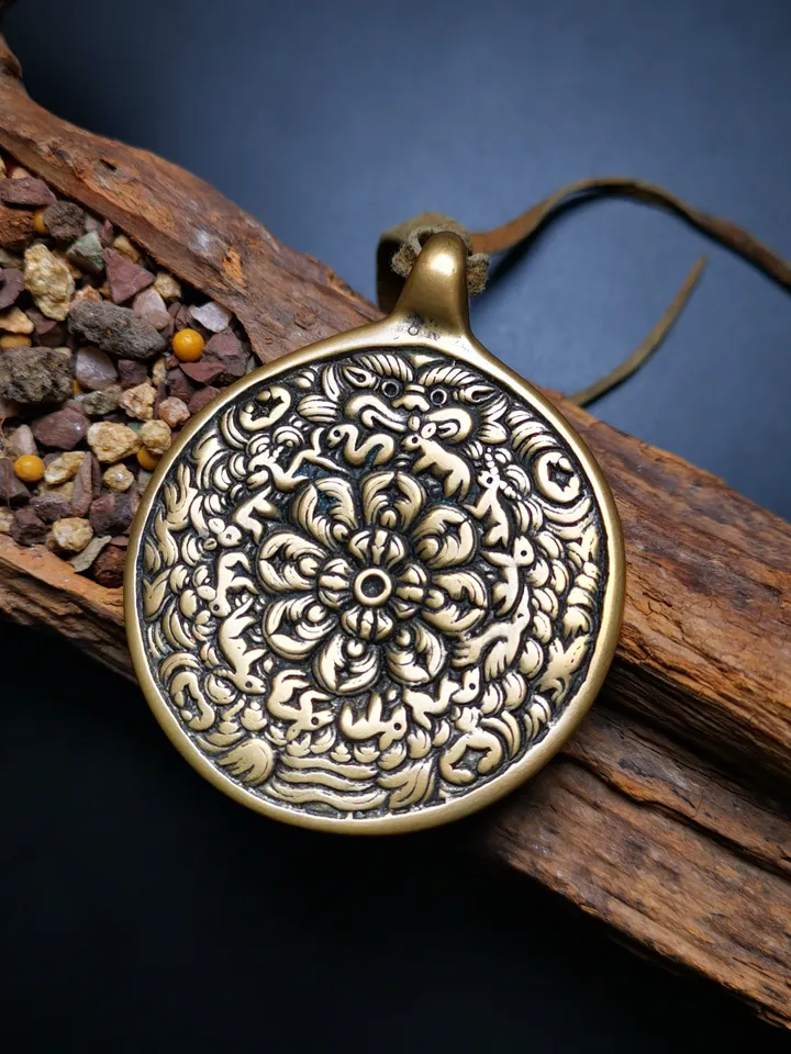 Gandhanra Vintage Mandala Badge - Tibetan Buddhist Amulet, Cross Vajra Pattern Melong Mirror, SIPAHO, Fengshui Protective Pendant