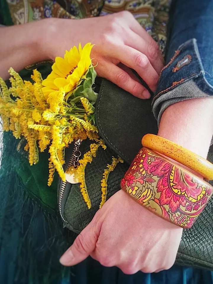 Set of wooden bracelets with pattern boho style bracelets for women Jewelry
