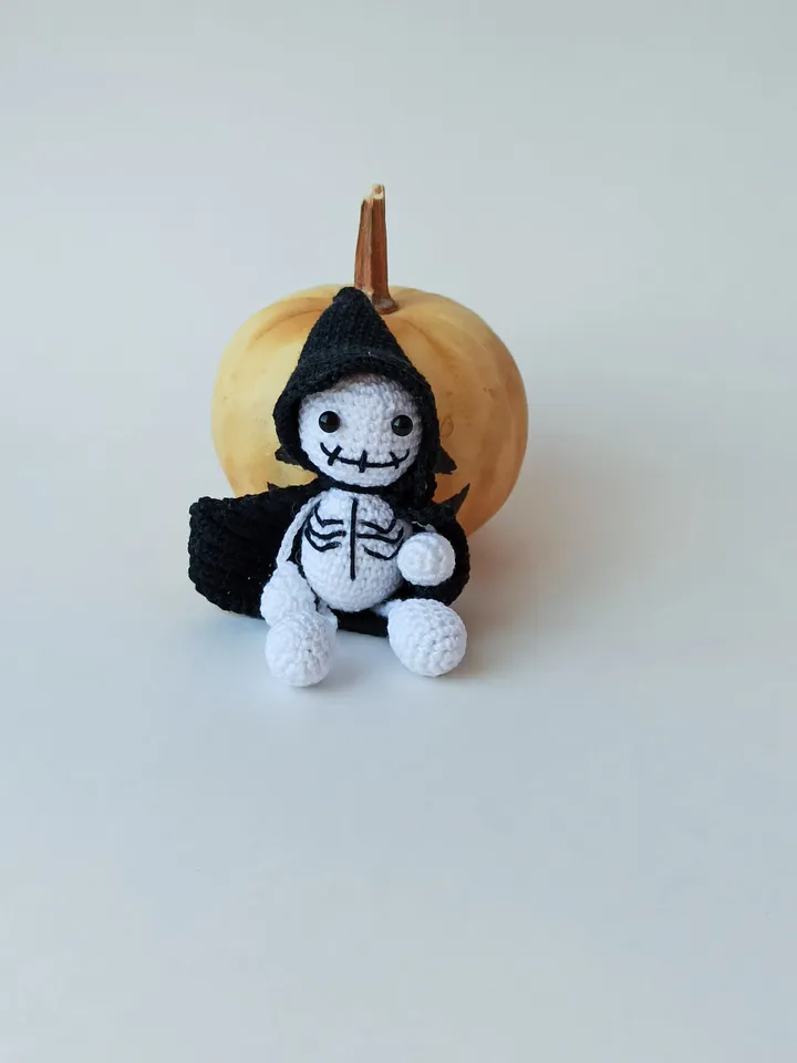crochet car accessories doll skeleton, Halloween decorations for car