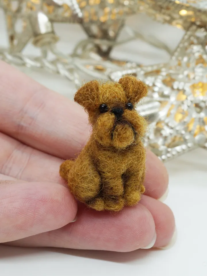 Tiny needle felted Brussels Griffon, miniature felted pet, dog portrait, made to order