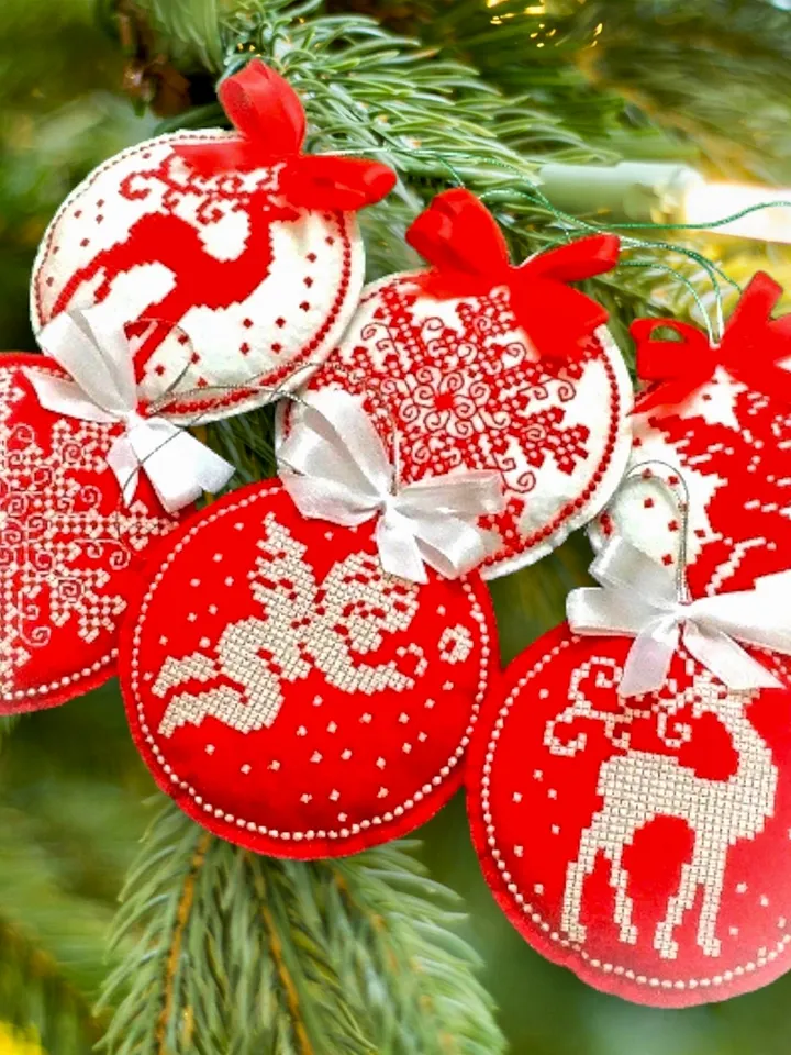 Christmas Tree Toys Set Machine Embroidery Design Pattern for Felt Chtistmas embroidery motif