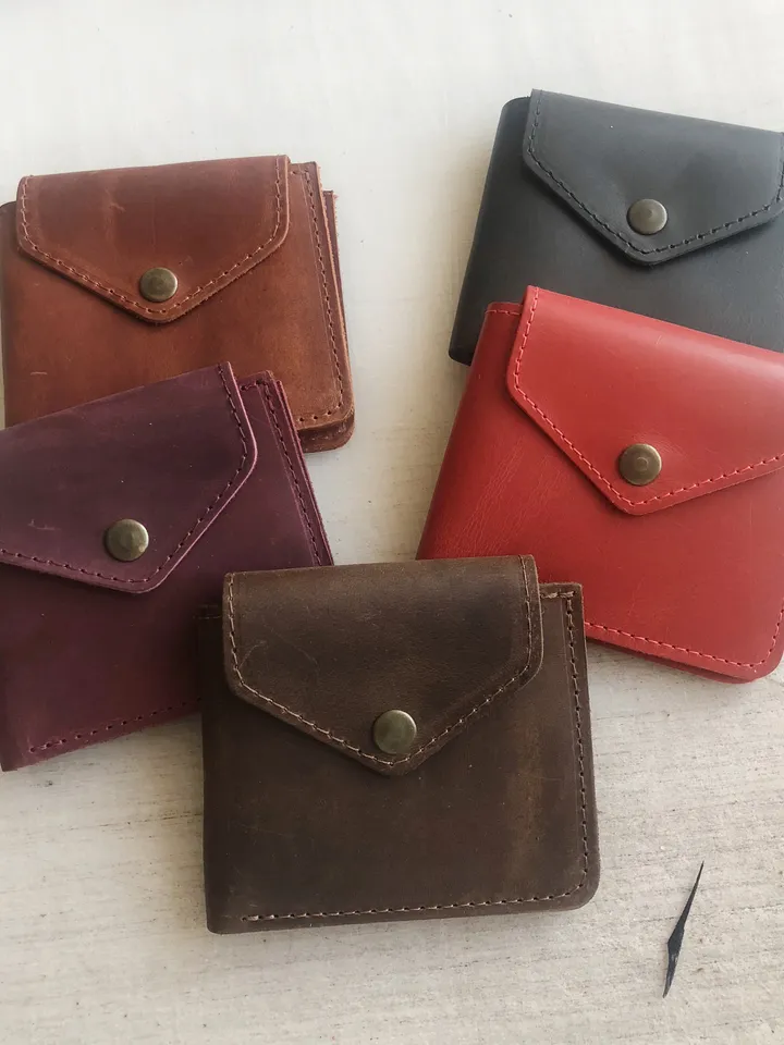 Gift for Women, Minimalist leather wallet for women, Short wallet, small card holder wallet