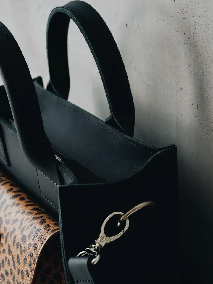 Women leather tote bag, Black shoulder bag, Animal tote bag, Gift for her, Black leather bag