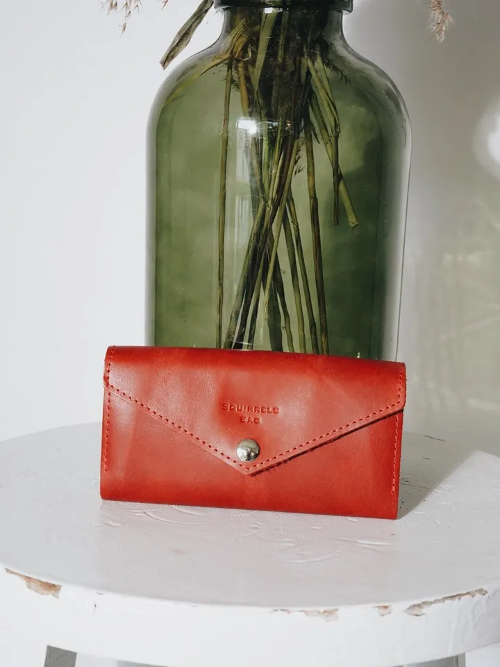 Red leather wallet_handmade leather pocketbook_green leather purse_womens emerald green wallet, credit card purse Button Wallet
