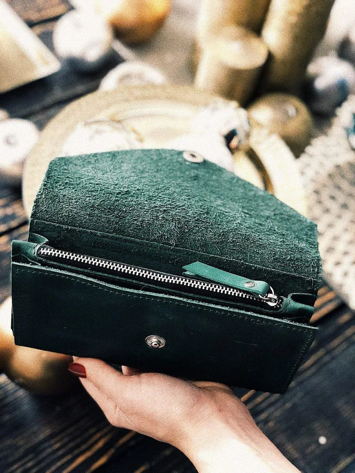 Green leather wallet_handmade leather pocketbook_green leather purse_womens emerald green wallet, credit card purse Button Wallet