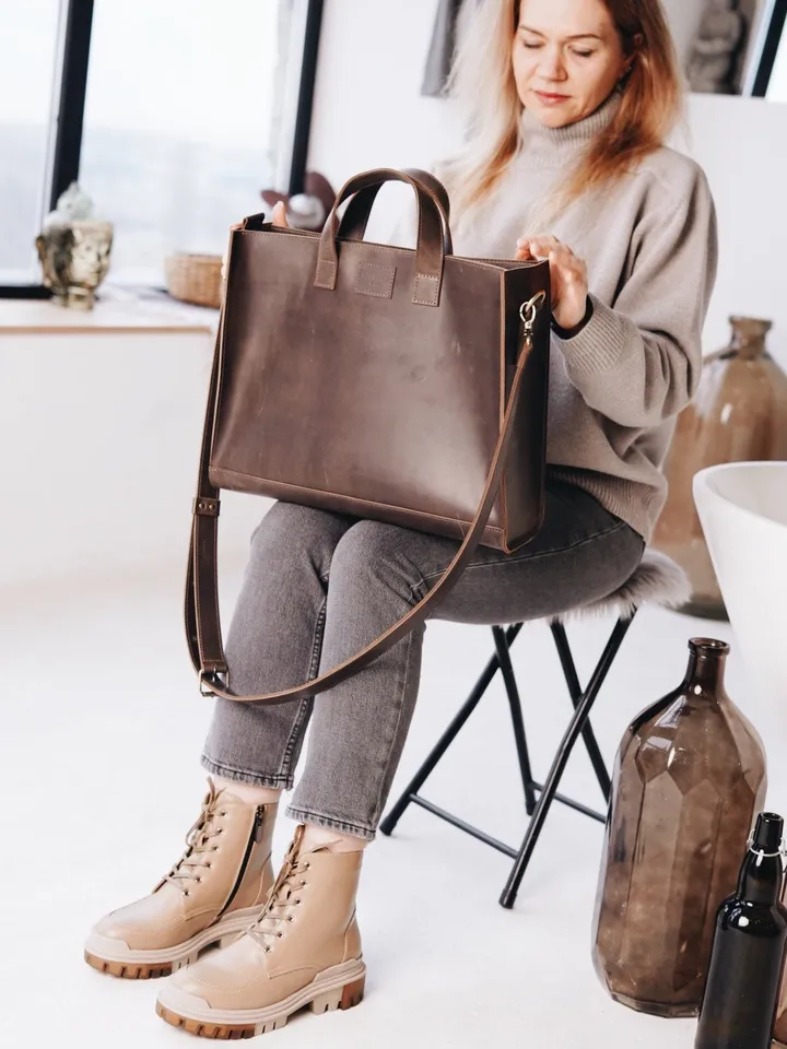 Tote bag vierge, Brown Leather Bag, Messenger bag, Minimal leather shoulder bag, Computer bag
