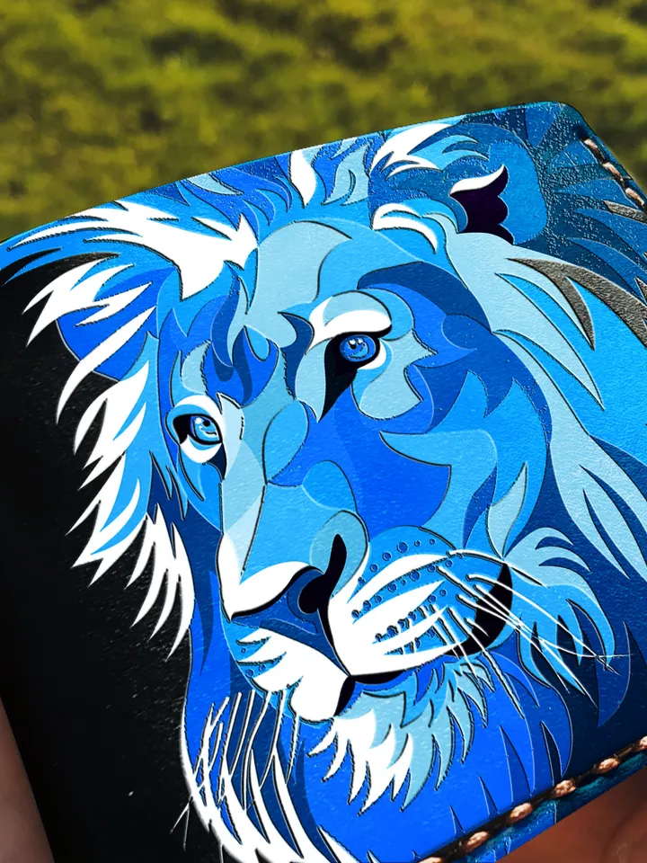 Blue Lion Embossing Handmade Wallet Mens, Blue Leather wallet men, Personalized Animal Wallet Man, Bifold leather wallet mens id gift gifts