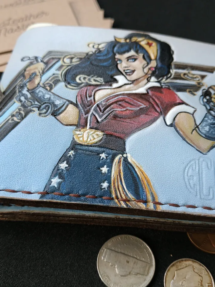Wonder Woman Wallet, DC comics wallet, Personalized leather wallet, Handcrafted Handpainted Leather wallet, Wonderwoman gift gifts mom her