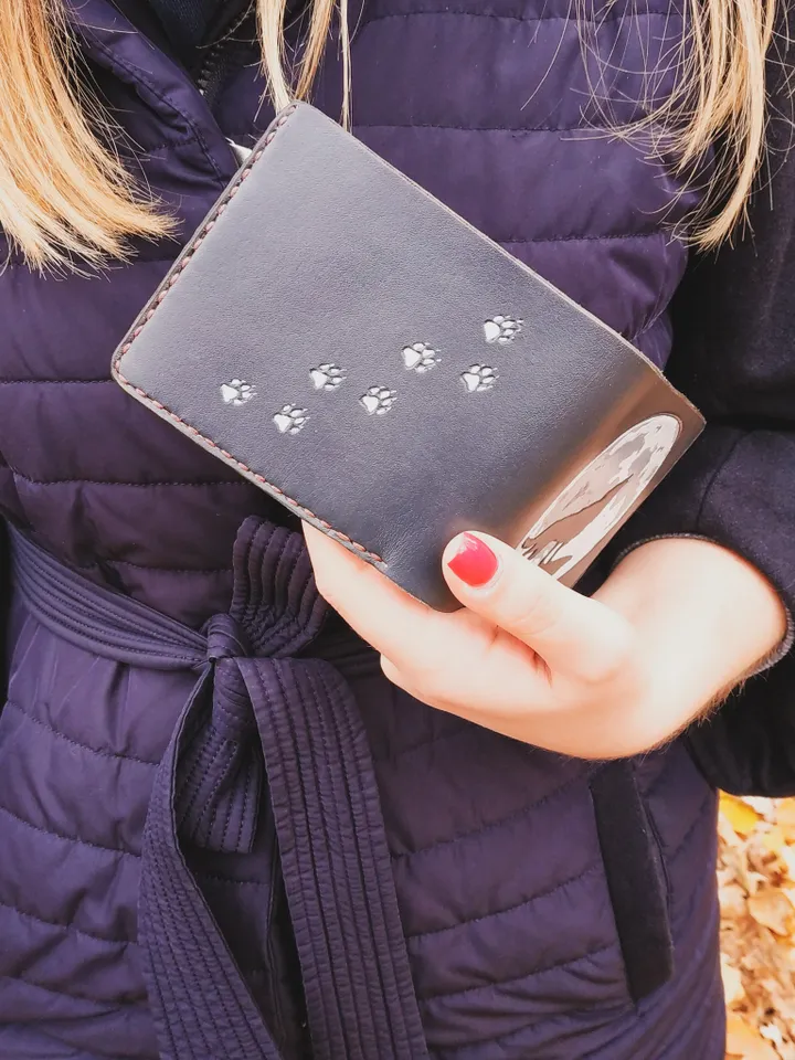 WOLF Leather Wallet Mens, Wolf Paws, Moon Moonlight Animal Gift Gifts Horror Werewolf Wallets for men son, Embossing Personalized Wallet