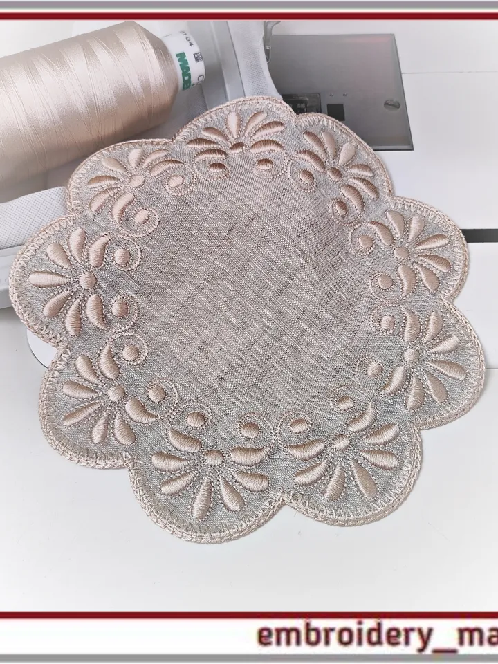 In the hoop embroidery design napkin 2 and wreath 2 designs