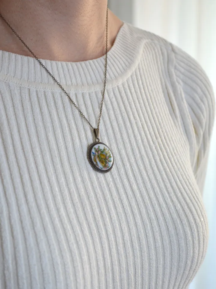 Real flower necklace. Pressed tansy Necklace. Botanical flower necklace.