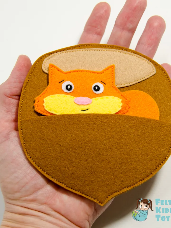 Squirrel in Nuthouse, PDF Pattern and Tutorial, SVG file