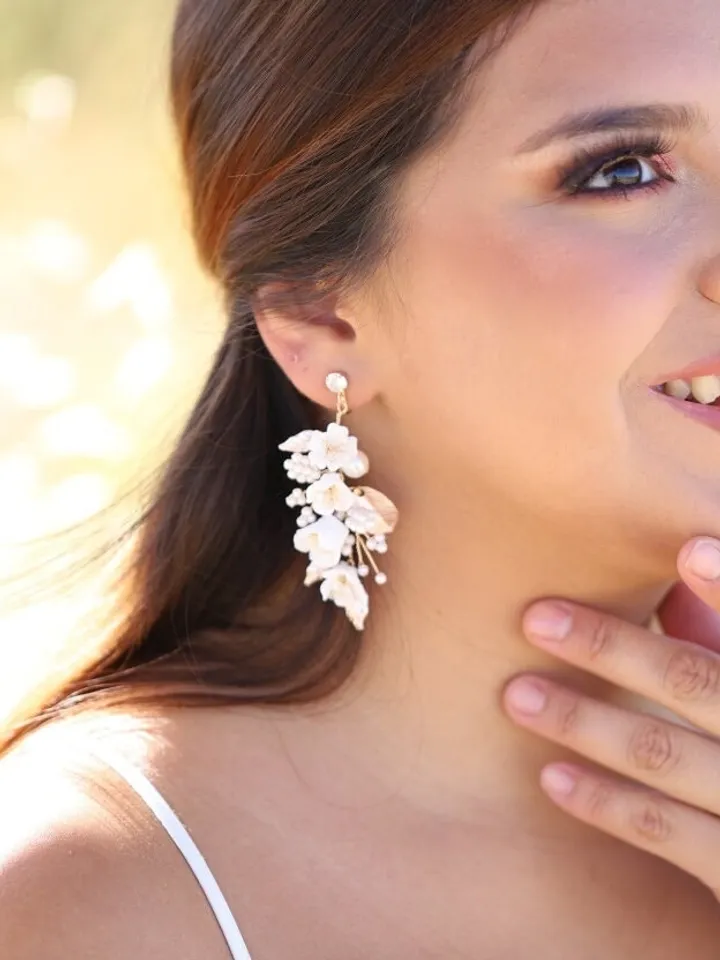 Delicate Porcelain Flowers Wedding Earrings For Brides, Boho Floral Bridal Earrings, Gold Leaf Statement Wedding Jewelry, Bridal Jewelry