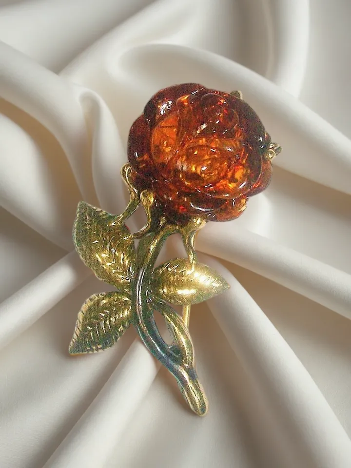 Amber Rose Flower Brooch pin for women's gift Burgundy Red Flower Dress Brooch vintage style Antique Gold Flower jewelry gift for women mom