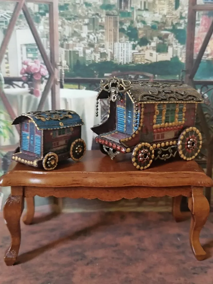 1:12 scale. Gypsy wagon. Toy for a doll .
