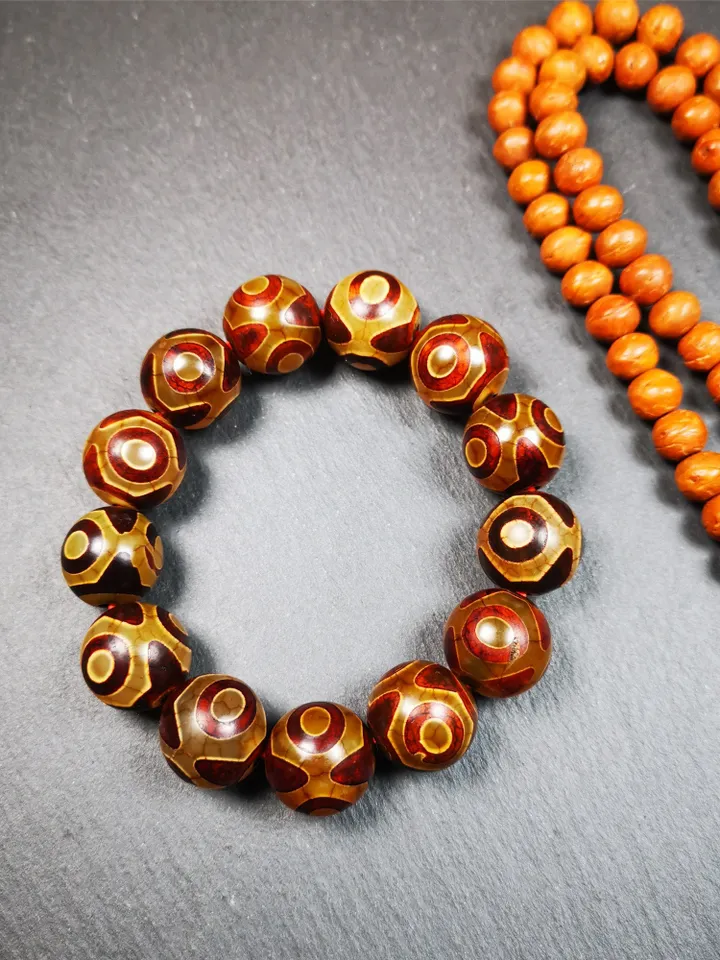Gandhanra Handmade Tibetan 3 Eyes Dzi Bead Bracelet,Diameter 0.63", Circumference 7.5"