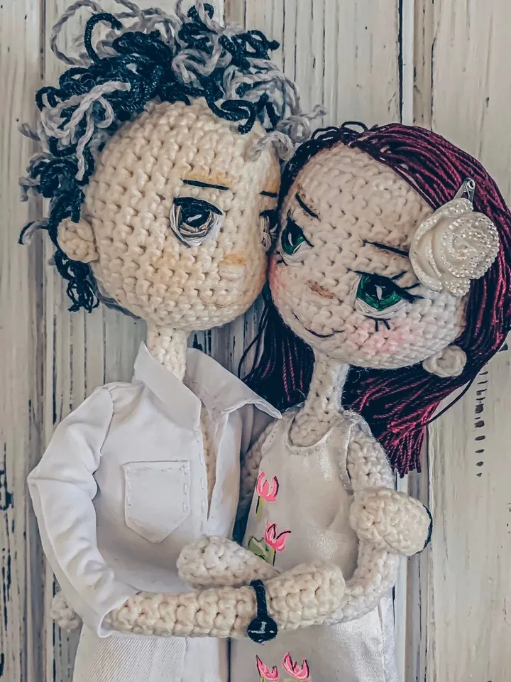 Wedding amigurumi portraits doll, crochet gift toy, interior decor, Collectible customized figure