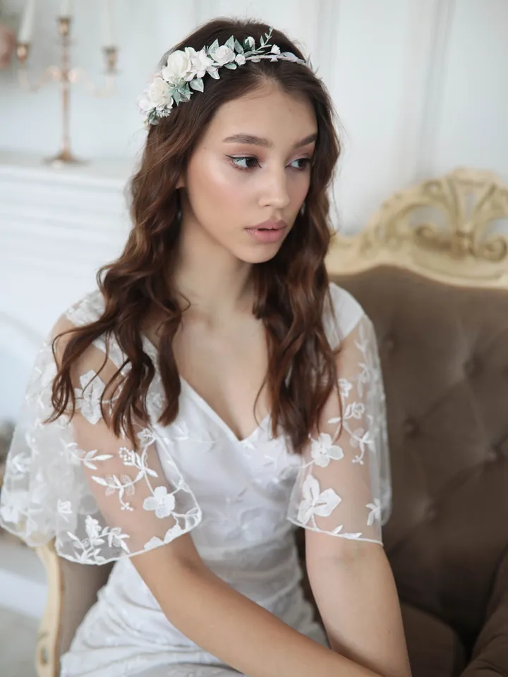 White flower crown, Wedding Flower Crown, Side Flower crown, Bohemian crown, Flower Girl Crown, Rose Flower Headband
