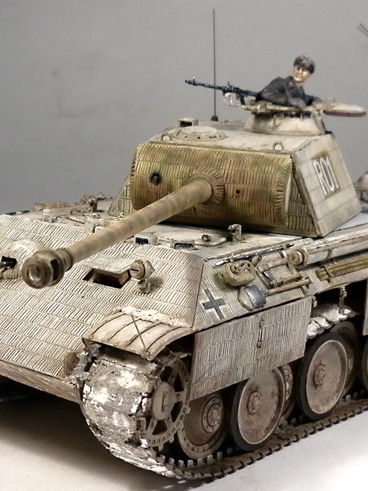 Pro Built model Panther Ausf.A #R01, 5 SS-Pz.Div Wiking, 1/35 scale