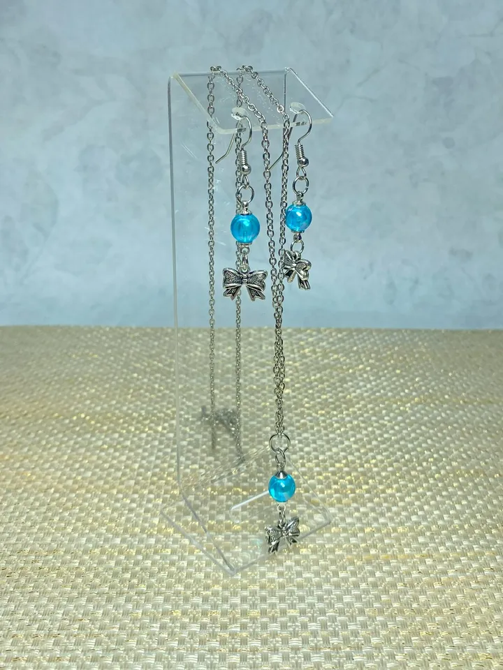 Handmade jewelry set. DIY jewelry.