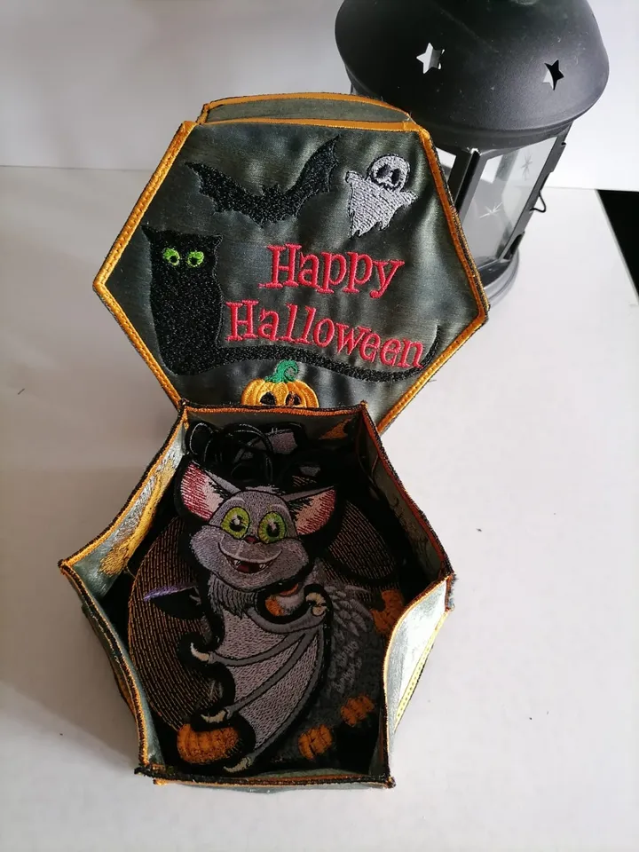 Machine Embroidery Design Box for toys(design and master class)