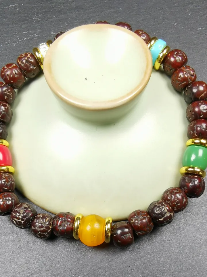 Gandhanra Old Tibetan Mala Bracelet,Unique 5 Colors Handheld Rudraksha Prayer Beads Rosary for Meditation,Circumference18cm, Diameter 8mm