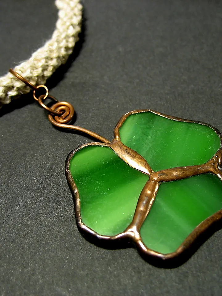 Shamrock necklace, st patricksday, Clover leaf, trefoil, St Patricks clover, Green trefoil,  Irish necklace, st patrick