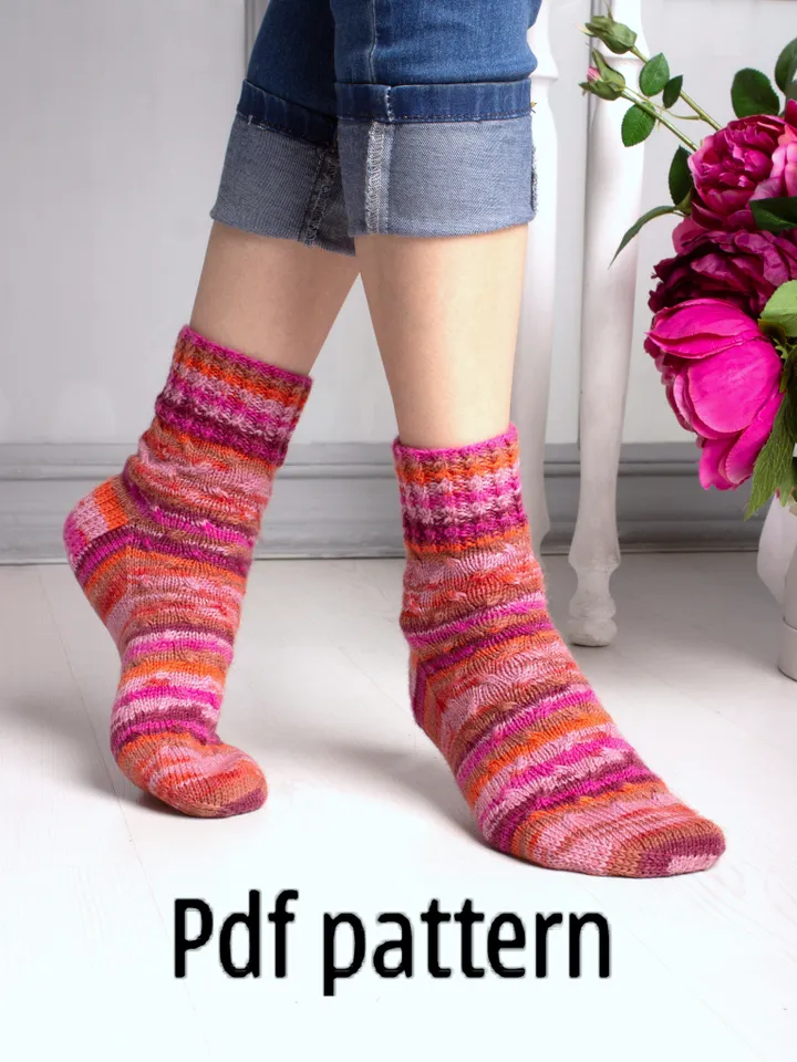 Sock pattern woman's. Home sock pattern.