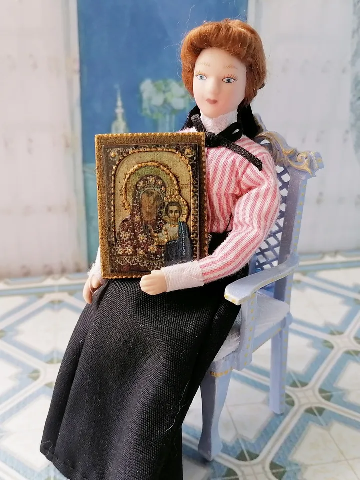 Miniature icon. Christmas icon.1:12 scale.Dollhouse miniature. Christmas. 1:12.Handmade.
