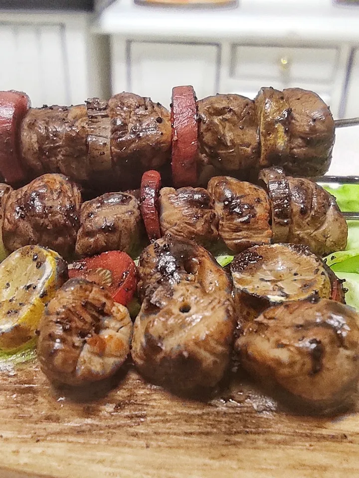 Realistic miniature kebab 1 6 - Barbecue - Mini kebab - Miniature food - dollhouse miniature - mini food