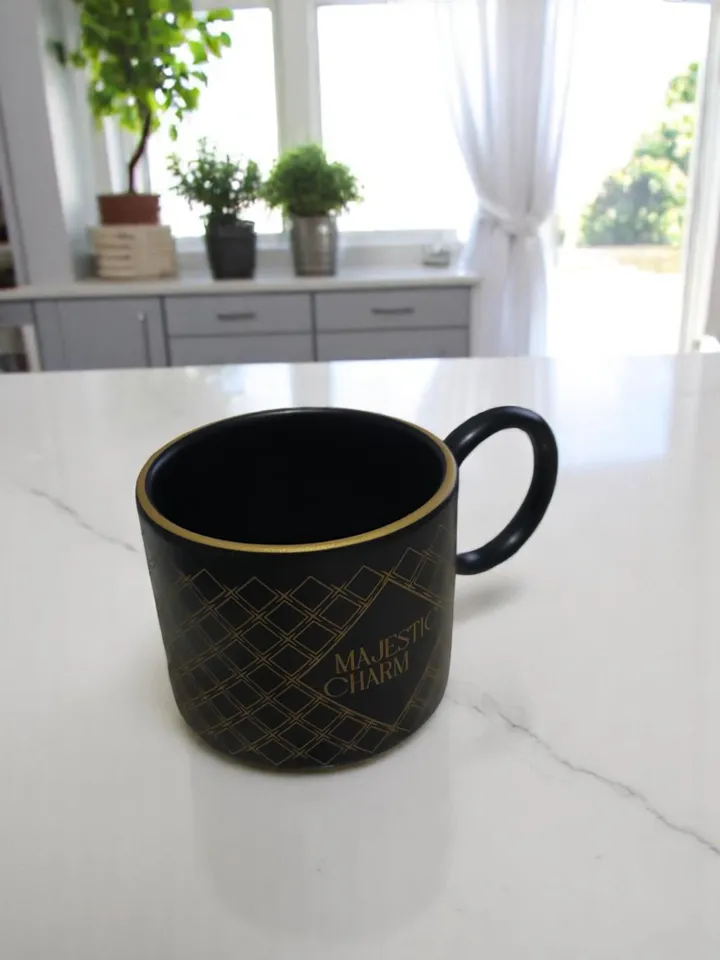 Majestic Charm Mug 200ml Black And Gold Coffee Cup Elegant Tea Mug Luxury Ceramic Drinkware Stylish Office Mug Modern Gift Idea