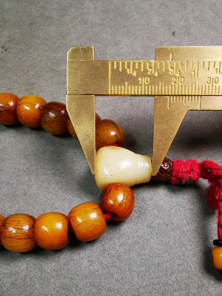 Gandhanra Handmade Tibetan Yak Bone Wrist Mala Bracelet,23 Prayer Beads Bracelet for Men
