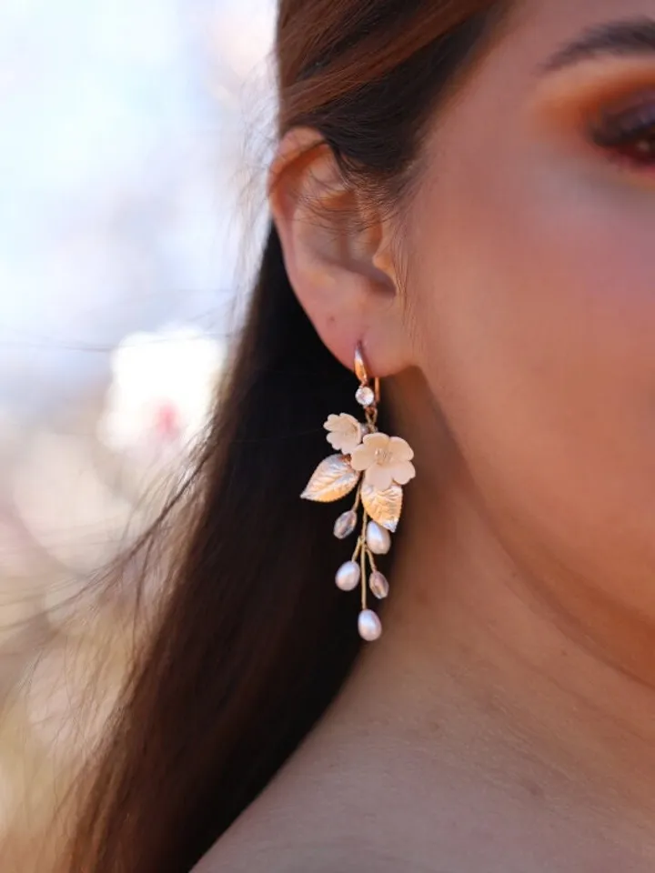 Champagne Gold Porcelain Flower Wedding Earrings, Pearl Statement Floral Wedding Earrings, Swarovski Crystal Bridal Earrings, Boho Jewelry