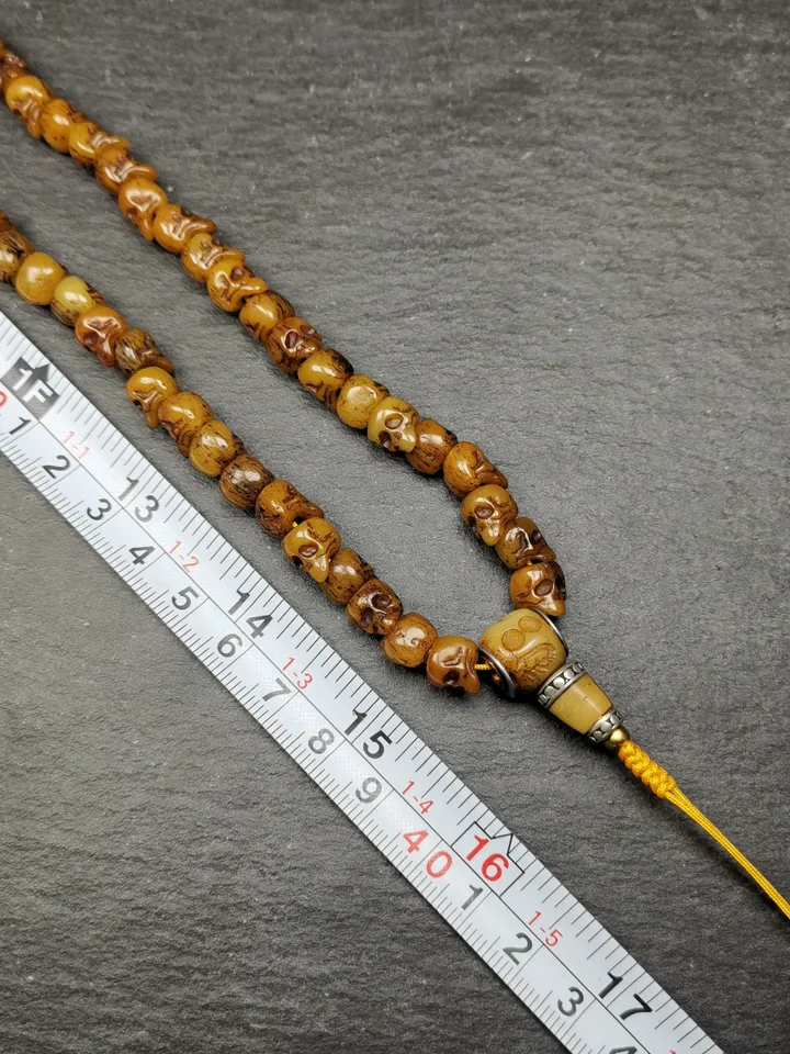 Gandhanra Old Tibetan Yak Bone Kapala Mala,108 Citipati Skull Shape Prayer Beads for Meditation and Prayer,16 Inches Length