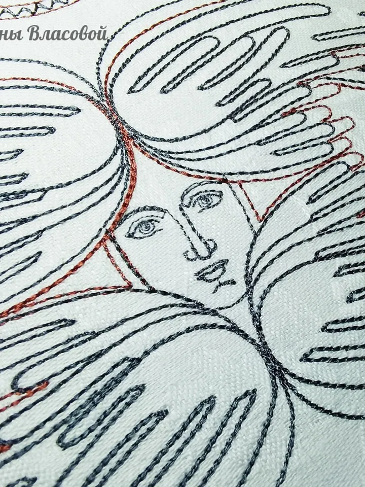 Contour design for machine embroidery