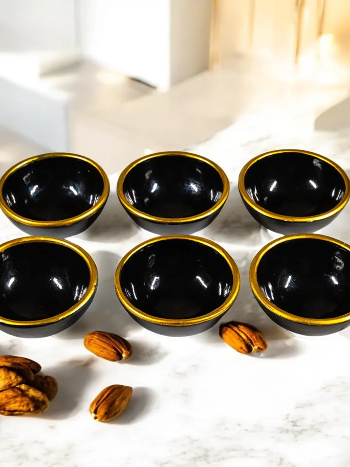 Handcrafted Ceramic Bowl Set | Handpainted 6-Piece Set for Nuts and Dried Fruits | Elegant and Functional Design for Your Dining