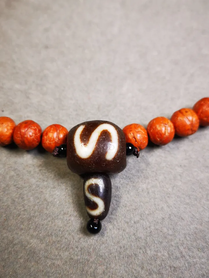 Gandhanra Old Wealth Buddha Dzi Guru Bead,T-drilled 3-Hole Mala Bead, Prayer Bead,Connector Bead for Buddhist Bead