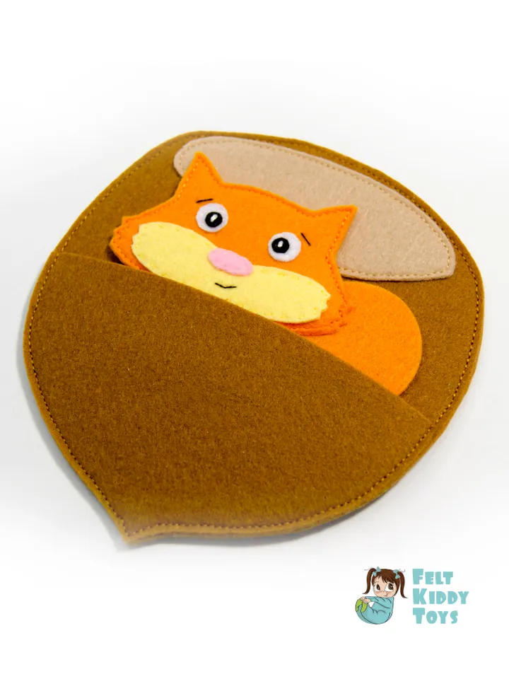 Squirrel in Nuthouse, PDF Pattern and Tutorial, SVG file