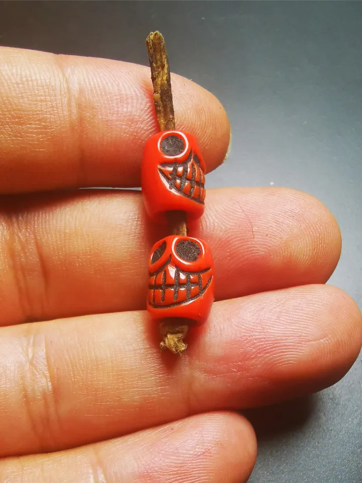 Gandhanra Tibetan Glaze Azure Stone Skull Sītavana Pendant, Hand-Carved Pendant for Mala,Prayer Beads Accessories