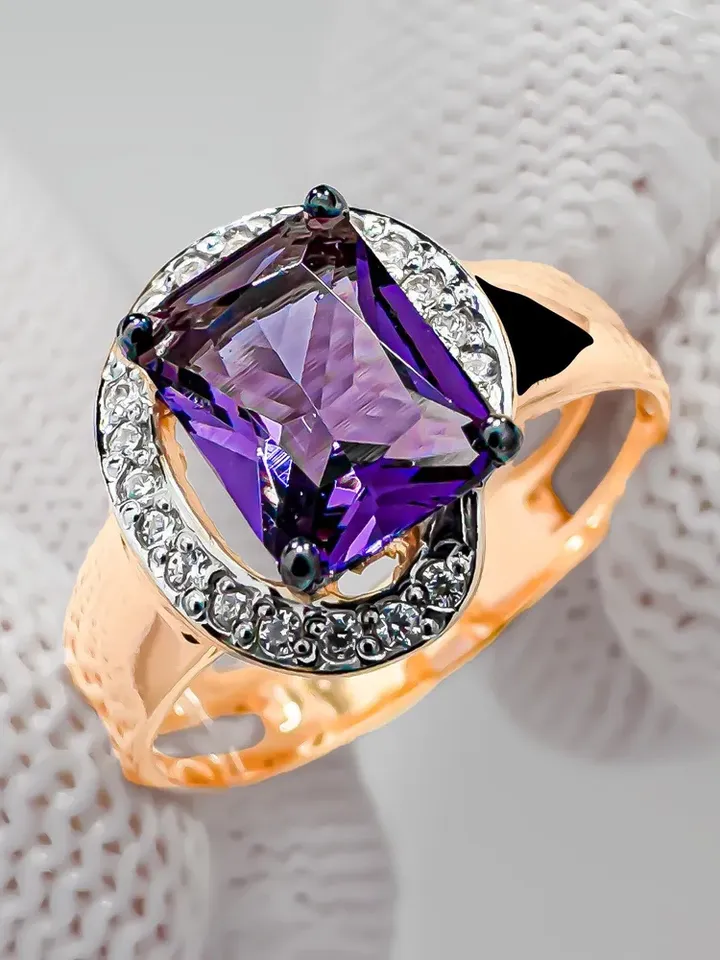 Ring Silver gold plated 925 assay value with amethyst