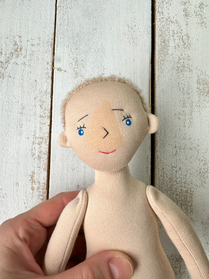 12”/31 cm Doll (with a sew-on head) step-by-step SEWING PATTERN (clothes are not included)