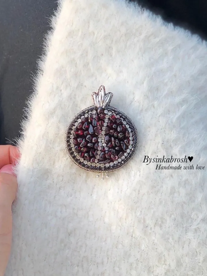 Pomegranate brooch/handmade brooch/gift for her/handmade jewelry/natural stone/fruit jewelry