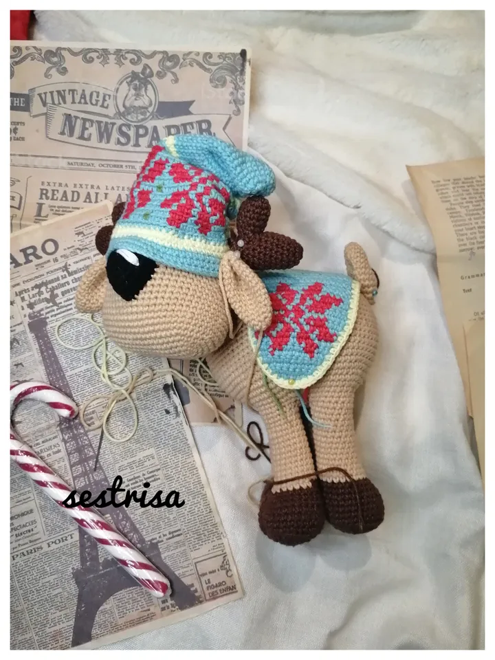 Scandy the deer PDF crochet pattern