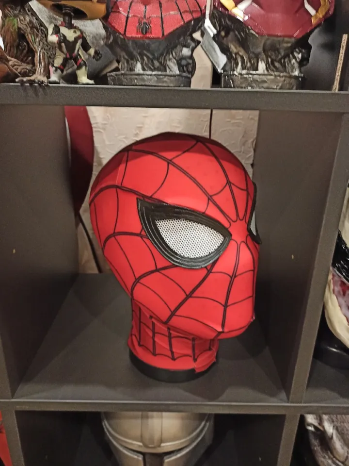 Spider-Man Homecoming Mask with face shell